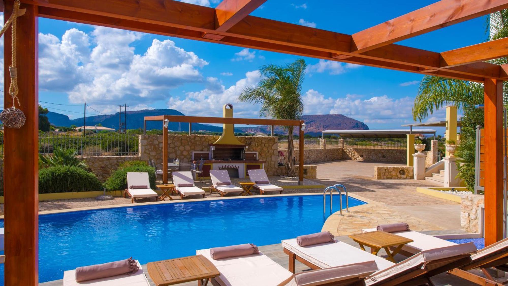 Sunshine Villa With Private Pool By Estia Hersonissos  Bagian luar foto